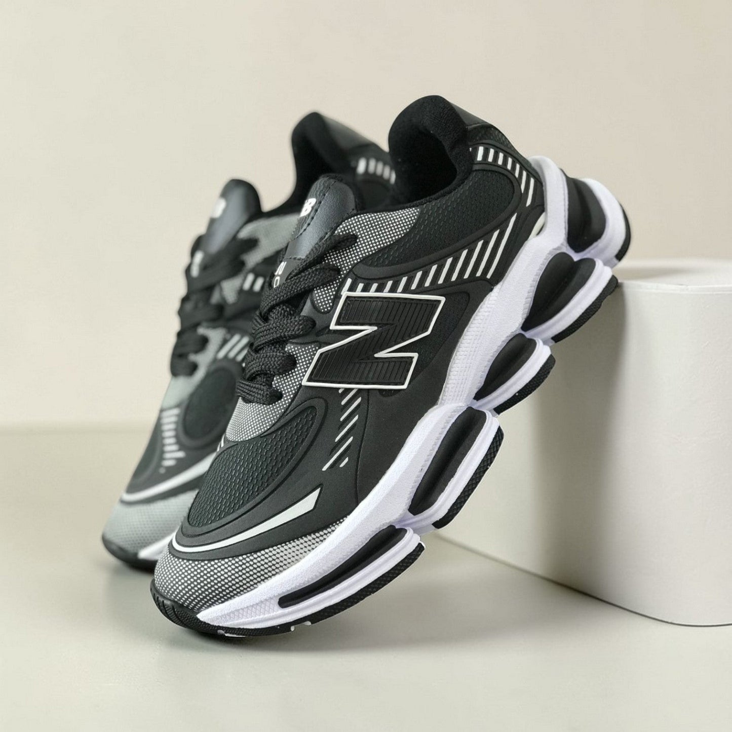 New Balance 2000